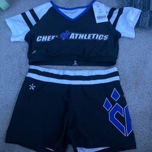 adult medium cheer athletics set- runs small